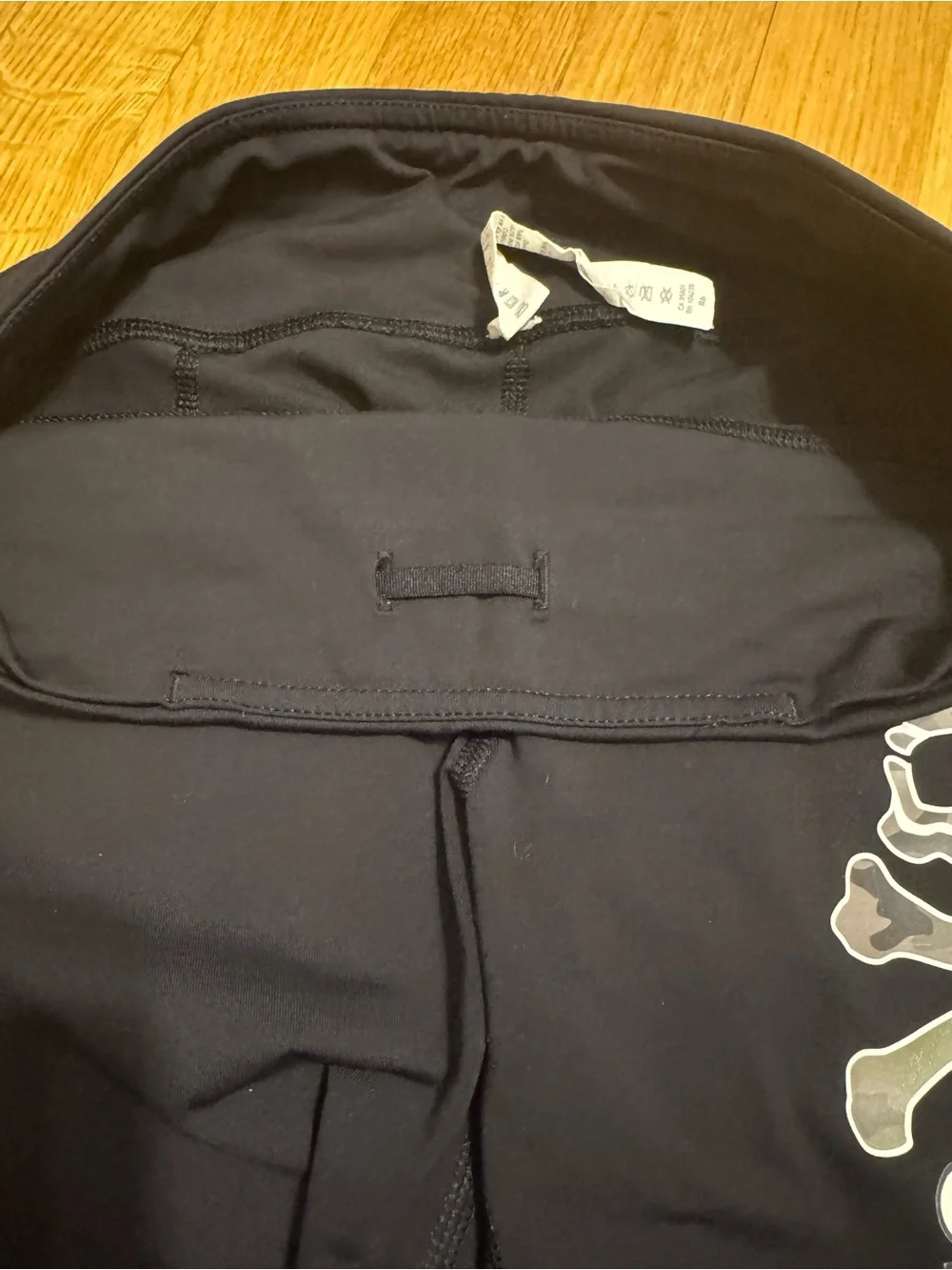 lululemon athletica Black Leggings with Skull & 